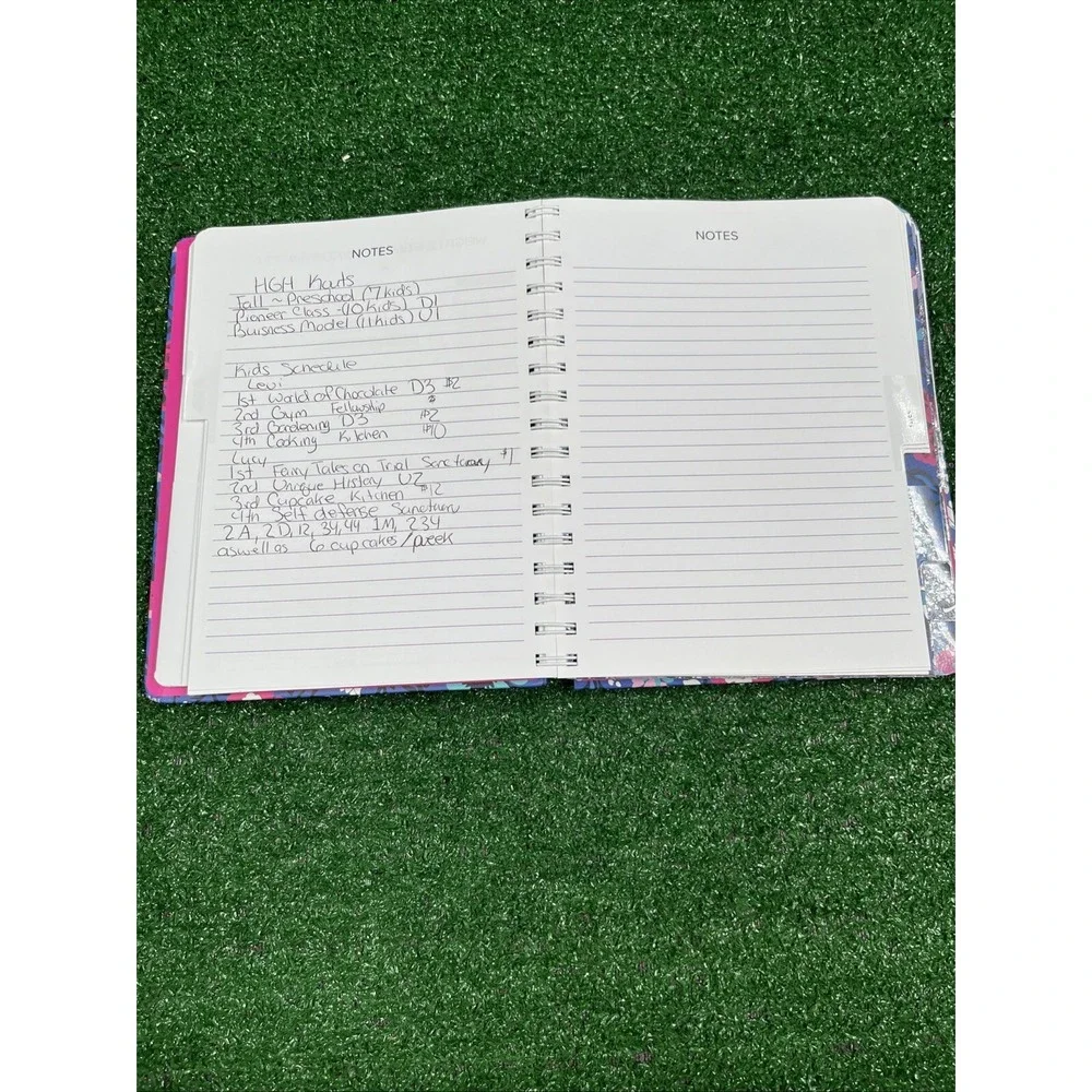 Vera Bradley 12 Month Planner Undated Bloom Berry One‎ Pg Used